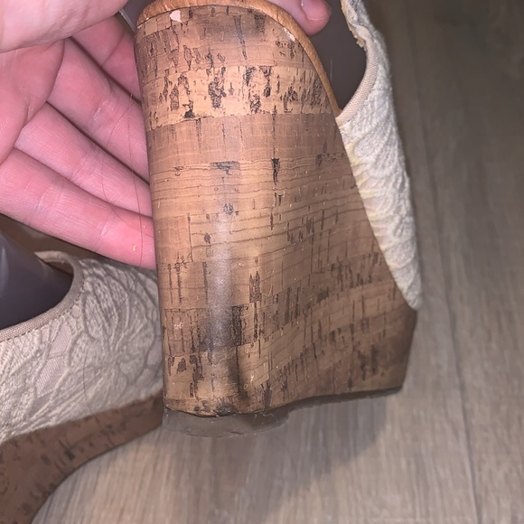 Maurices Rain cream lace fabric slingback cork wedges - Picture 6 of 10